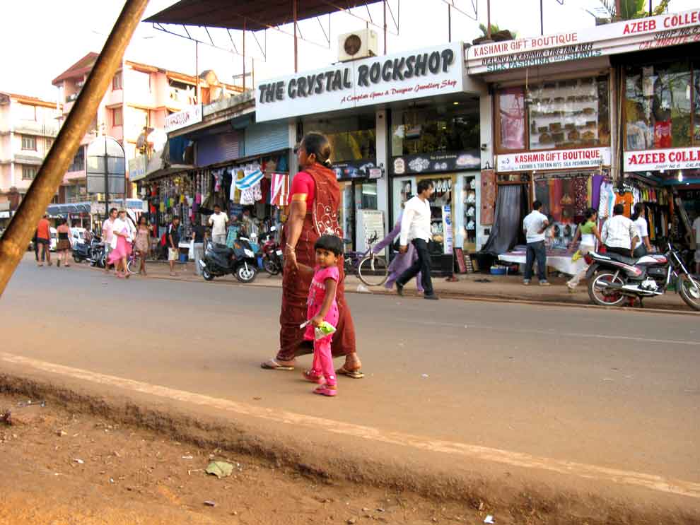 Goa: Cotton Express, Live