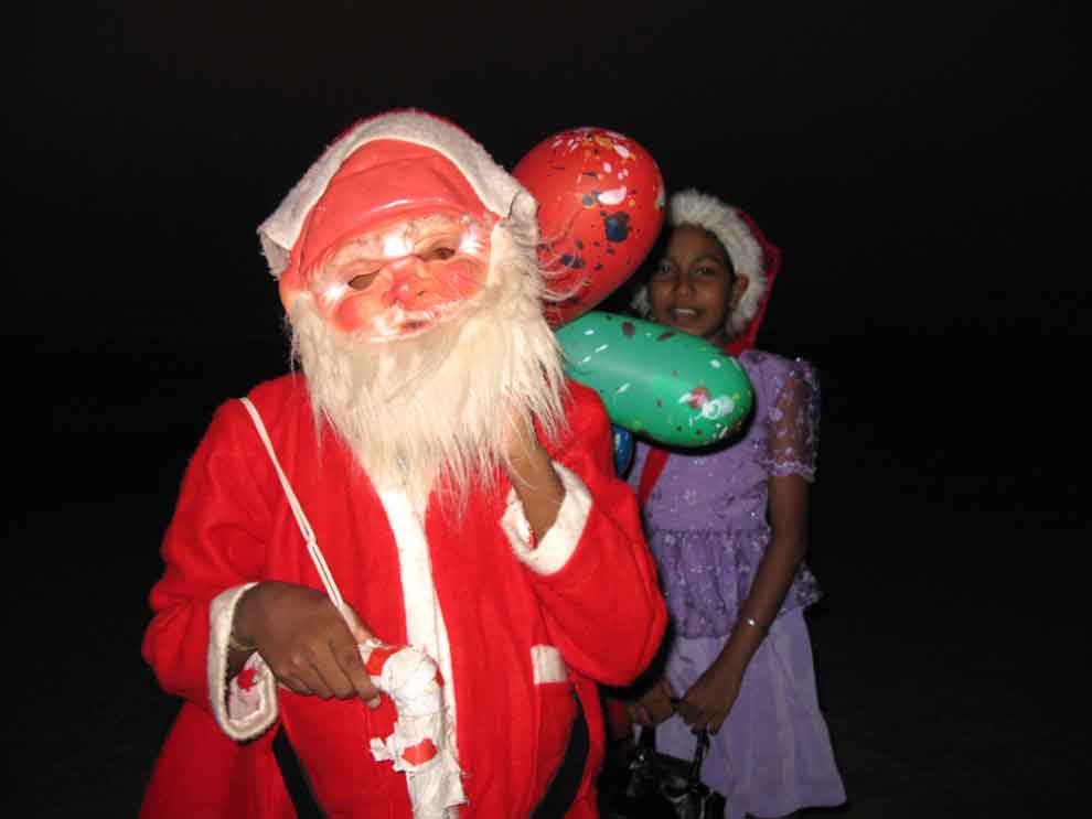 Goa: Der erste Weihnachtstag, Bettler und die Würde der Behinderten