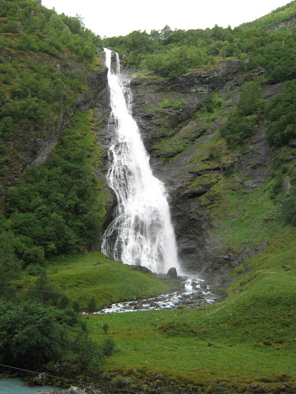 Norwegen: Wanderung zum Vettisfossen
